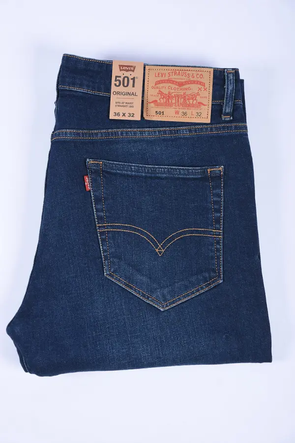 Jean Levi’s Coupe Normal ref-LS11810 ( Bleu foncé )